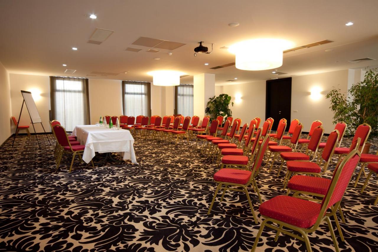 Hotel Laurus - Liburnia Οπατία Εξωτερικό φωτογραφία